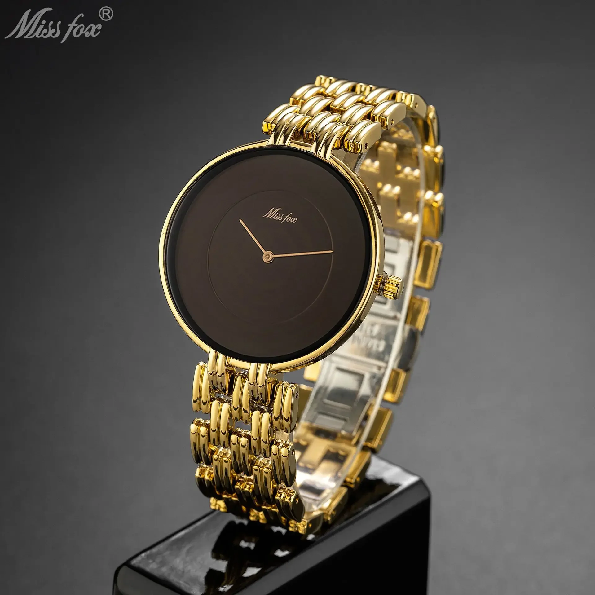 Ultra Slim Gold Watch for Men Simple Style Hot Fashion Mens Watches Waterproof Wristwatch Man 40mm Watch Women Gift Dropshipping