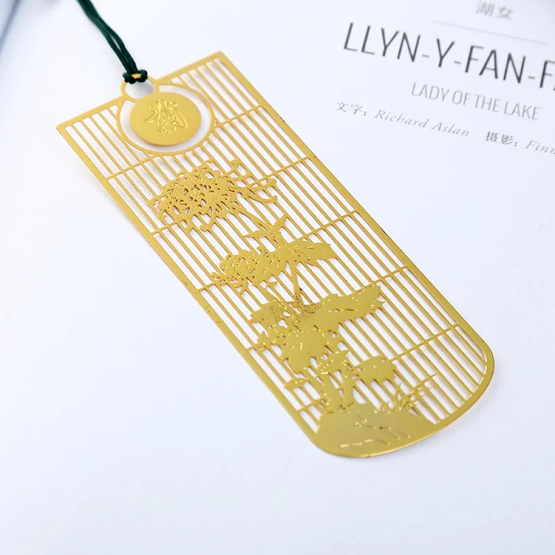 2pc Chinese Style Bookmark Plum Orchid Bamboo Chrysanthemum Page Folder Pendant Metal Jewelry Hollow Golden Book Mark Stationery