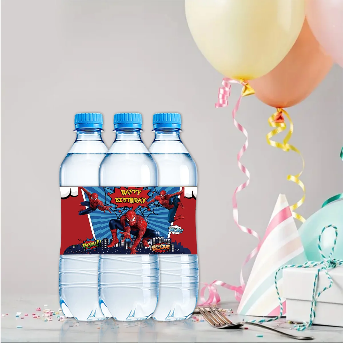 Autocollants d'étiquette de bouteille d'eau SpiderMan, décoration de fête d'anniversaire, fournitures de fête préChristophe, Avenger Smile Hero, jouet cadeau, chaud