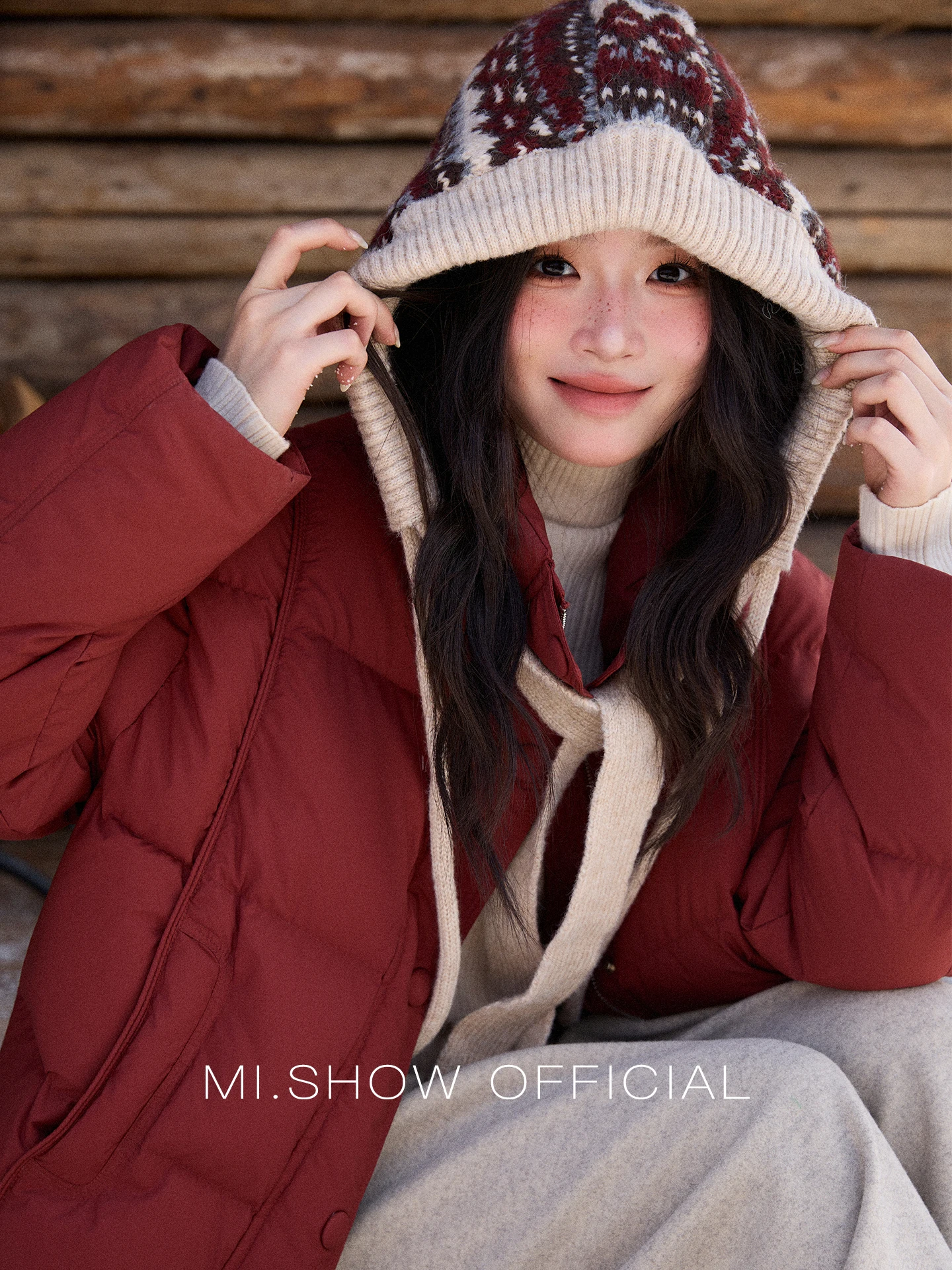 MISHOW Christmas Down Jacket with Jacquard Hat Winter 2026 90% White Duck Down Warm Coats Stand Neck Solid Down Coat MXE90Y0086