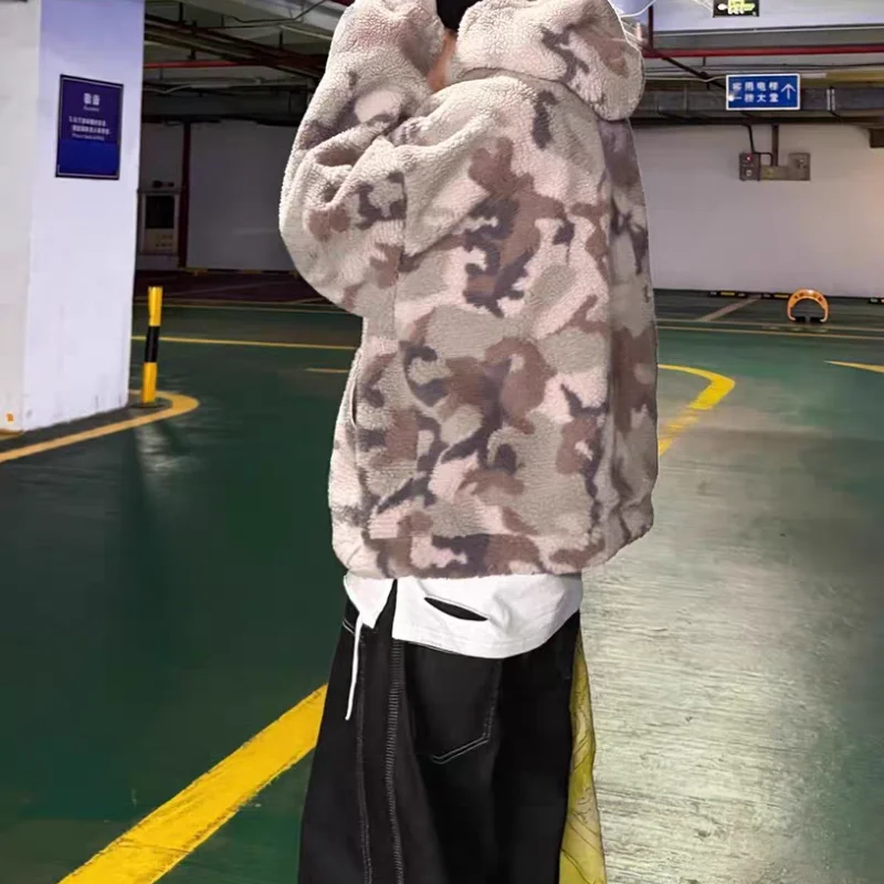 

Men's Oversized Camouflage Hooded Jacket Sherpa Fleece Lined Winter Warm Windproof Outdoor Coat Thickened Fleece Hoodie for Men