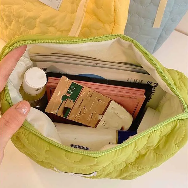 Saco cosmético de flor macia, Embalagem de maquiagem portátil, Armazenamento de exibição, Organizador, Grande capacidade, Bolsa de lavagem de viagem