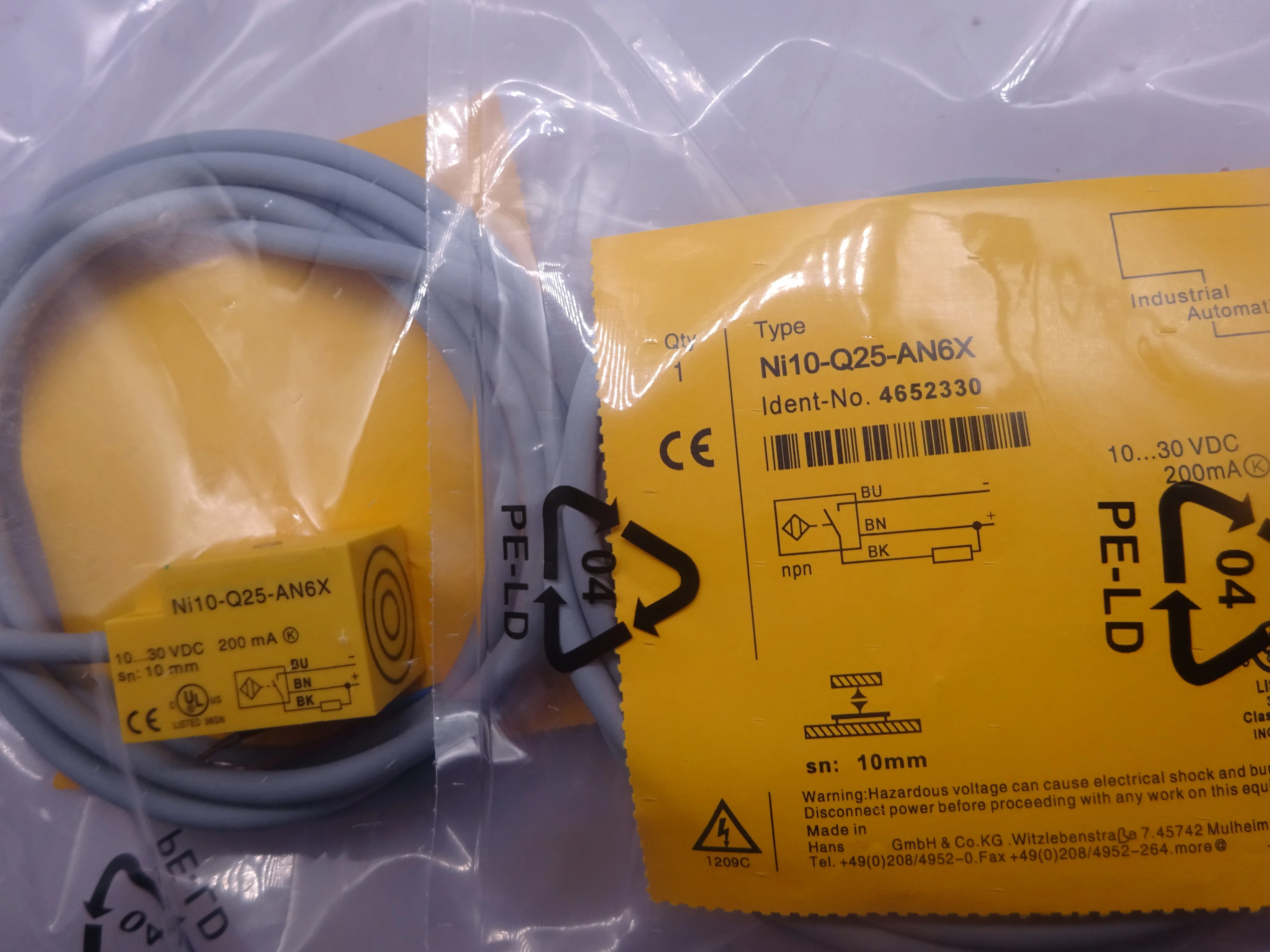 

New Proximity Switch Sensor in Stock NI10-Q25-AN6X AP6X RP6X RN6X High Quality Seller One-year Warranty