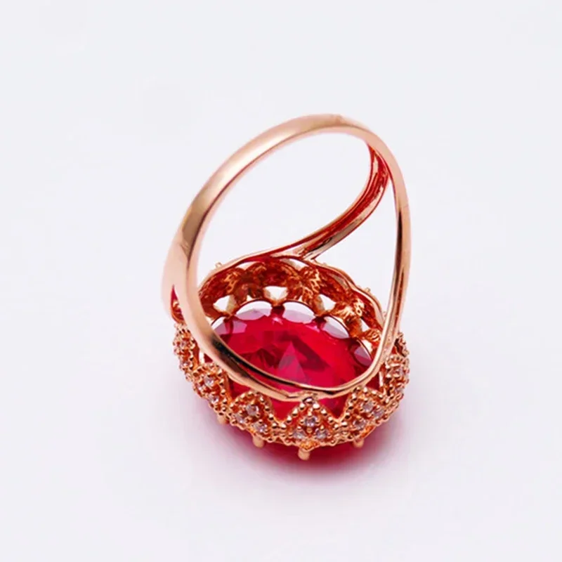 Court Style New in Plated  Rose Gold Inlaid Oval Ruby Rings for Women Creative Classic Jewelry Opening