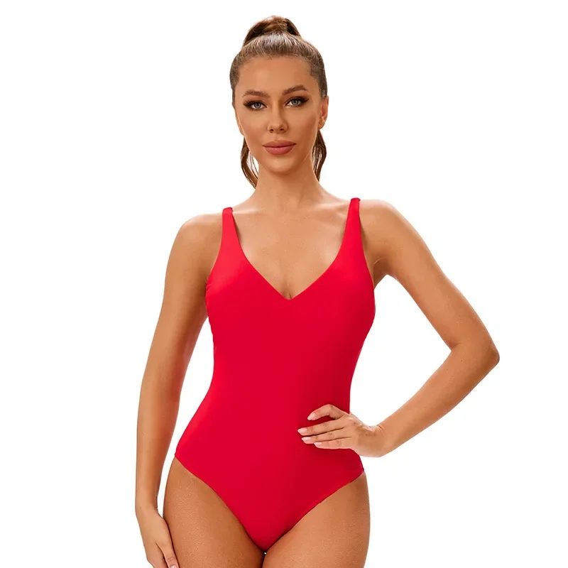สีทึบผู้หญิงกีฬา One Piece ชุดว่ายน้ํา 2025 ฤดูร้อนใหม่เซ็กซี่ V คอ Suspender Monokini บิกินี่ Slim Beach ชุดว่ายน้ํา