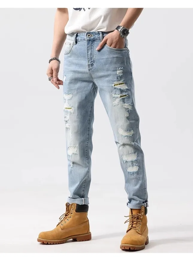 

Новые мужские джинсы Slim Fit с дырками и нашивками, светло-голубые, из денима, весна-осень, высокоэластичные, износостойкие, дышащие