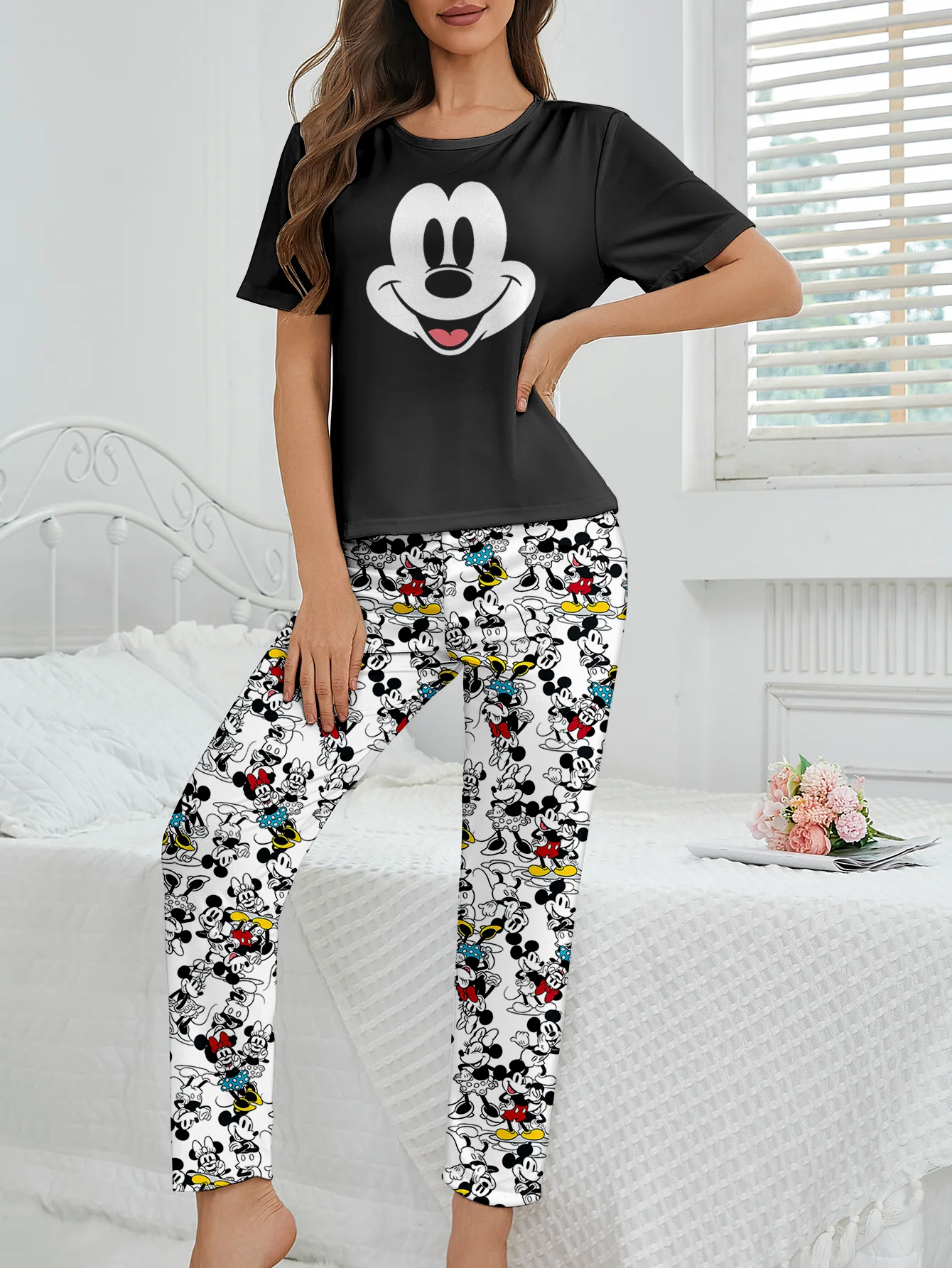 

Женский комплект из 2 предметов: топ с короткими рукавами и брюки с милым мультяшным рисунком Дисней Микки, ночная одежда, домашняя одежда