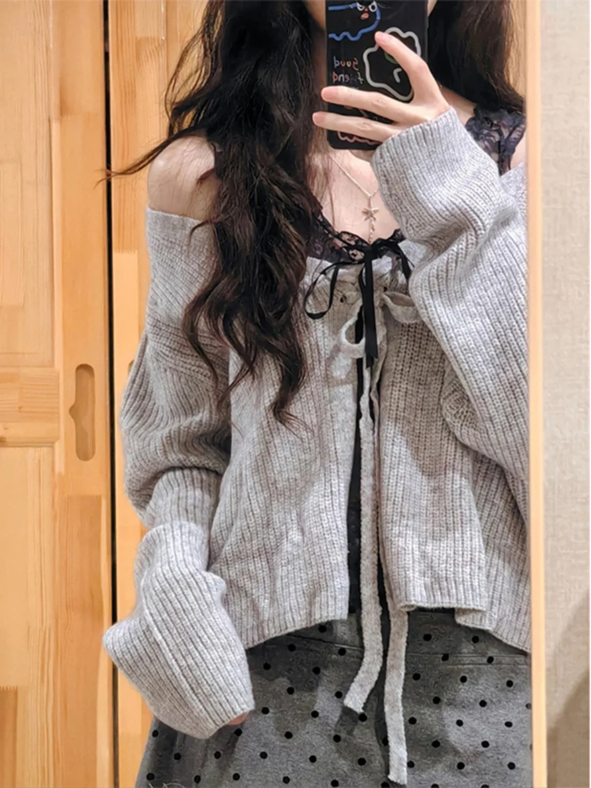 2025 New Knitted Sweater Sun Protection Outerwear Women's Autumn Winter Lazy High-End Feel Long Sleeve Coat Commute Style
