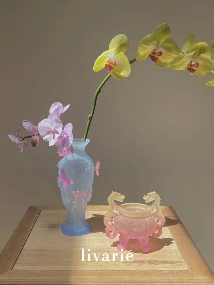 Livarie new Chinese style flower butterfly vase 3D printing resin, romantic gift