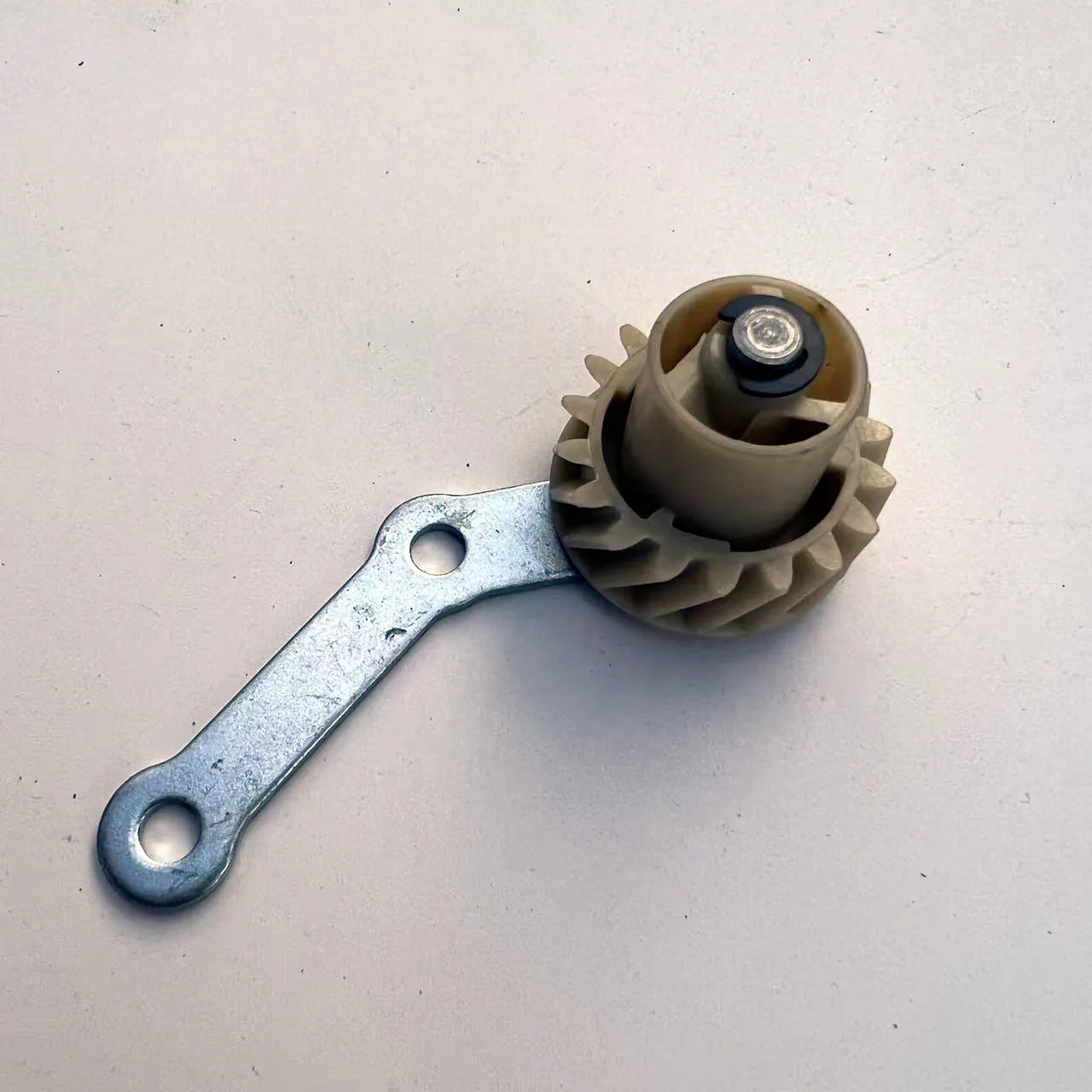 

Twisted wring strangle oil teeth governor gear For Zongshen NH130/NP150 Orchard trenching machine equipped