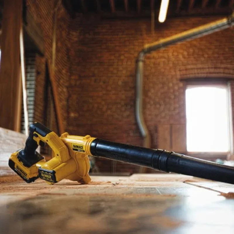 DEWALT DCE100 Kit Compact Cordless Jobsite Blower 20V Power Tools With Battery Charger