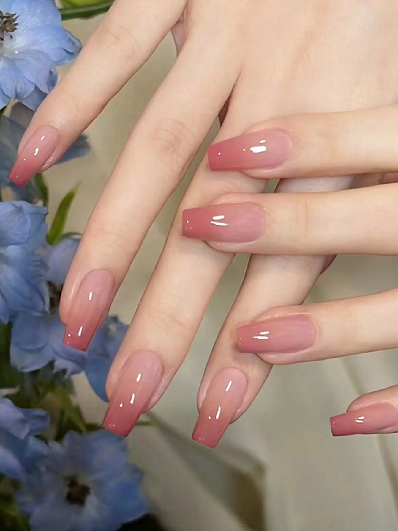 24Pcs Medium Size Coffin Shaped False Nails With Peach Ombre Gradient Design, Includes 1Pc Jelly Gel And 1Pc Nail File, Suitable For Music Festival Party, Dancing, Daily Wear, Removable And Reusable Press On Nails Nail Supplies Nails