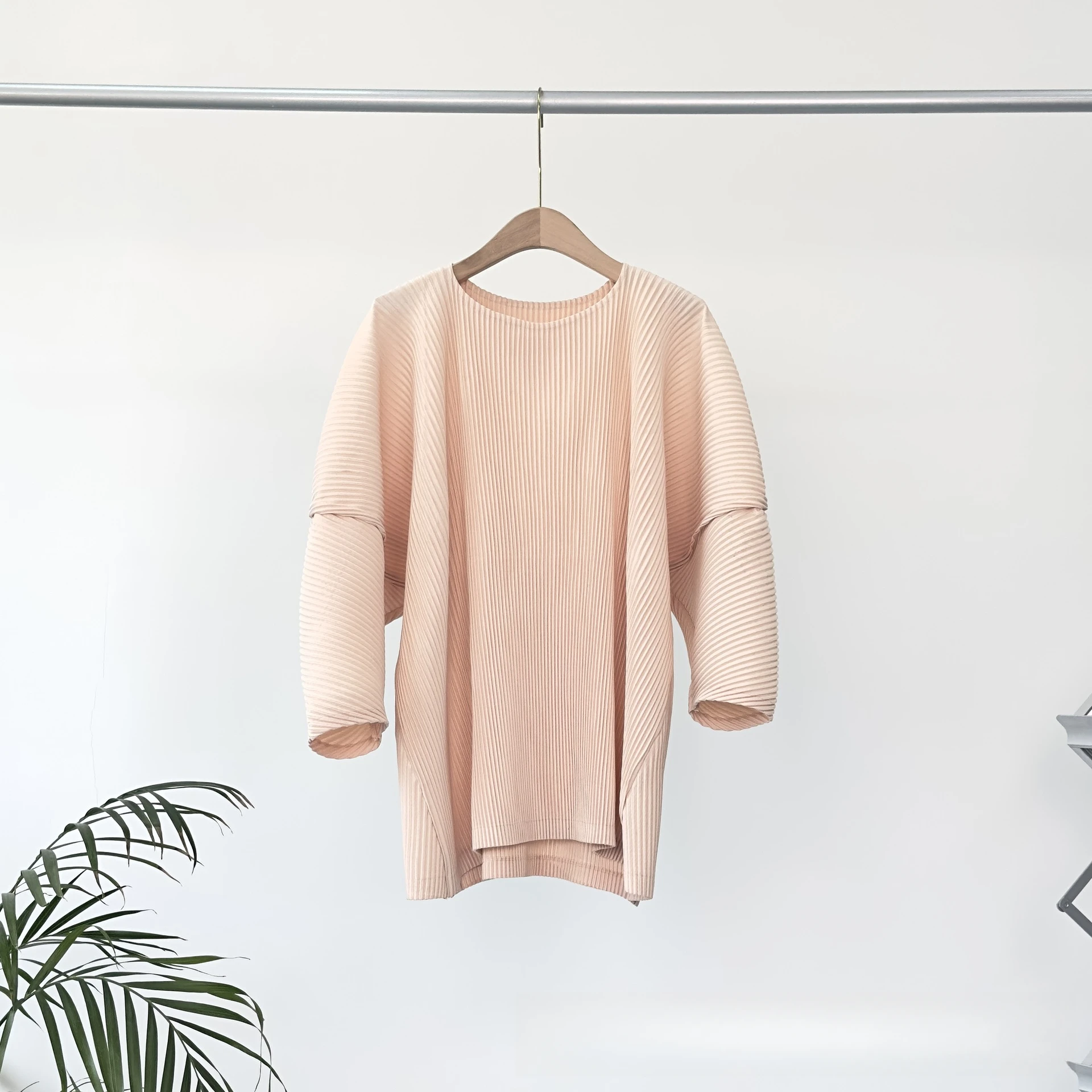 Miyake Pleated Tide Sweater 2025 Spring and Fall Japanese Men and Women with The Same Casual Loose T-shirt Pleated Tops