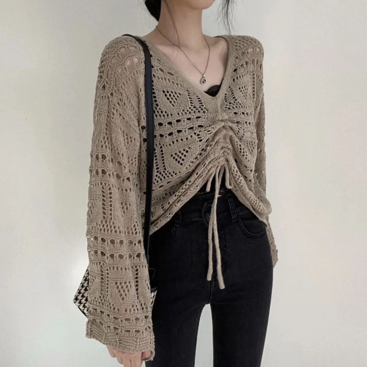 

Special Large Size 300 Pou Women's Knitted Hollow out V-Ne T Top with Dstring Spring Faionable Ele