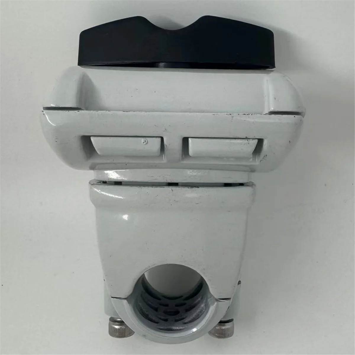 AA98 4134-790-3200 لمشبك دعم مقود التشذيب فقط، 130 131 110 111 90 91 89 200