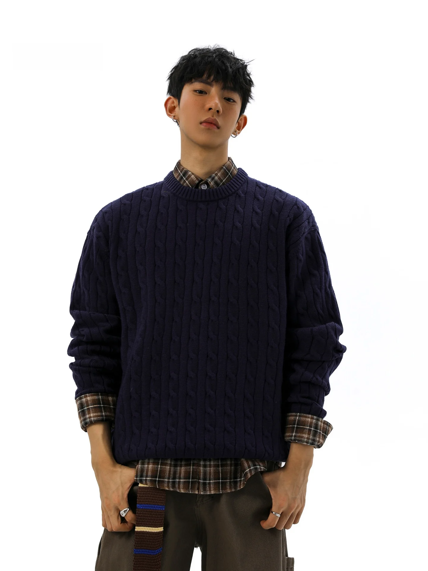 

Мужской вязаный свитер на осень-зиму, с круглым вырезом, однотонный, повседневный, из полиэстера, с длинными рукавами