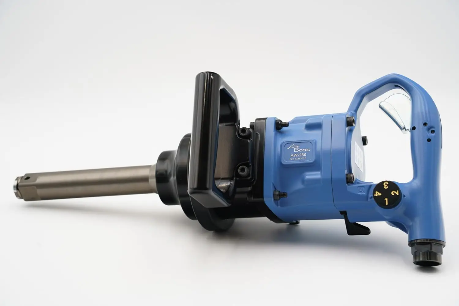 

1" 16LBS US Germany Award Winning Lightweight Air Impact Wrench 6" Shaft 2200 ft-lb Nut Busting Torque Weighs 16.1 lbs·Hot Sale