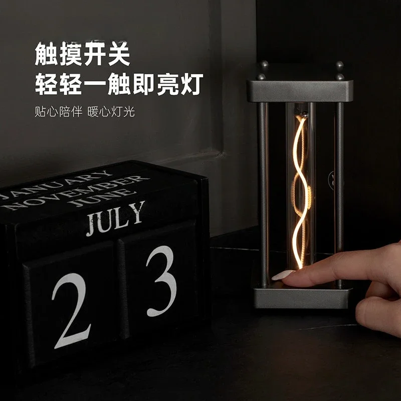 ضوء ليلي مغناطيسي كمي، شحن USB، زخرفة سطح المكتب لغرفة النوم، ضوء تخييم خارجي، غرفة رياضية إلكترونية