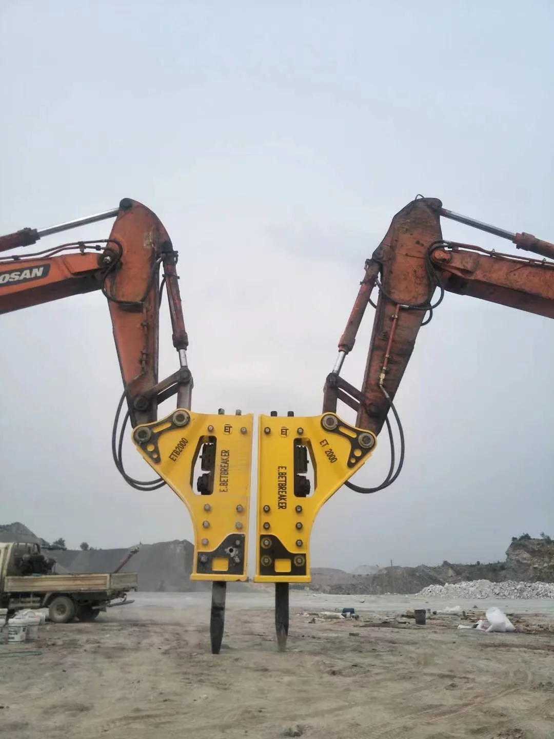 DHG 0.8--2.5 طن حفارة المطرقة الجانب نوع قواطع هيدروليكية للتعدين والهدم والبناء كواري #6