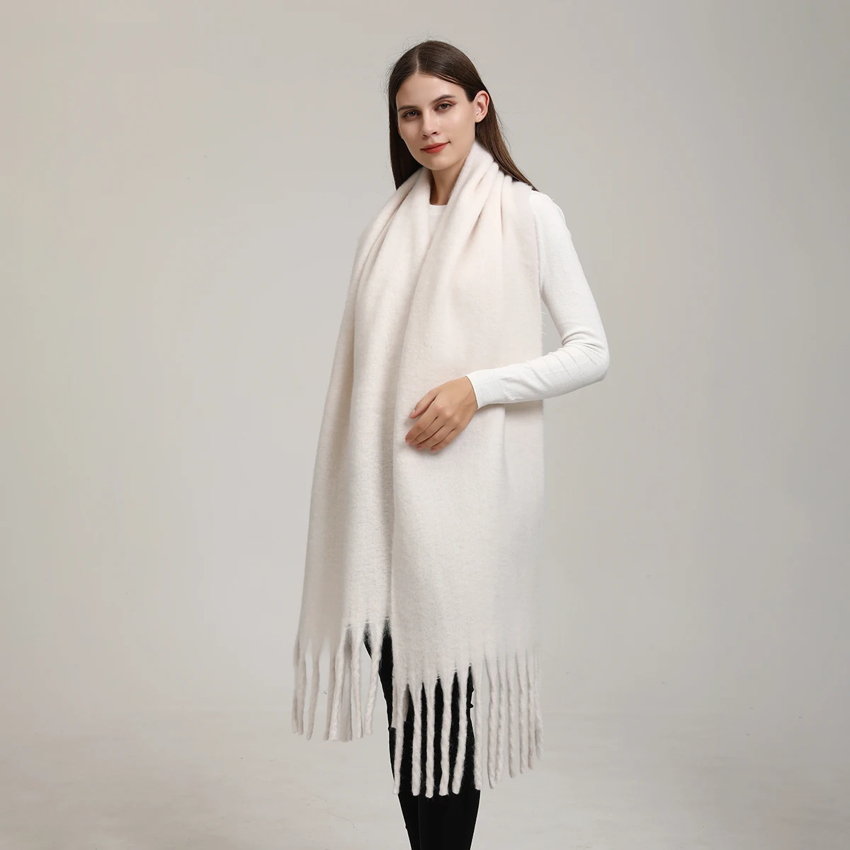 Winter Solid Color Tassels Cashmere Scarf Keep Warm Woman Pashmina Shawl Ladies Fashion Long Scarves Wraps Wholesale 210*30cm