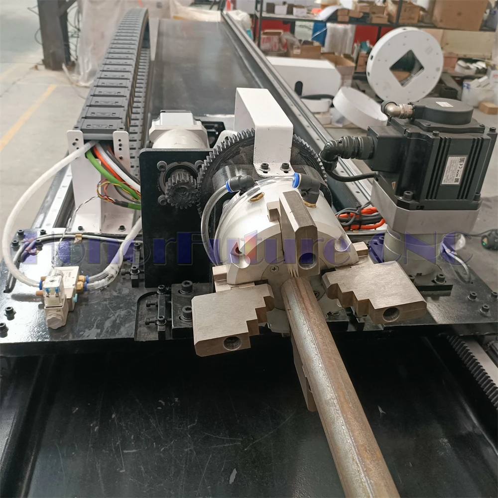 High Efficiency CNC Fiber Laser Pipe Cutter Metal 6m Metal Square Circular Tube Laser Cutting Machine 1.5kw 2kw 3kw