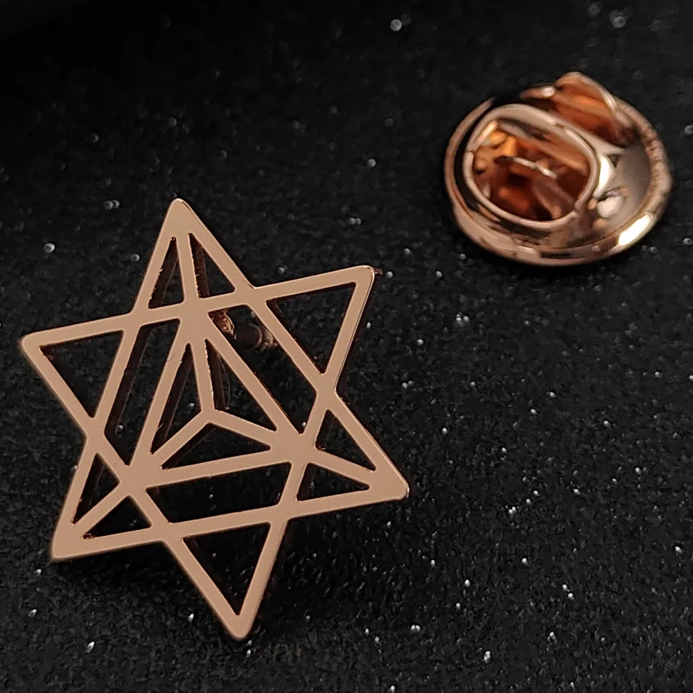 Simple hollow Hexagram 18K electroplated stainless steel brooch, 99 genders available clothing accessories, use or give gifts