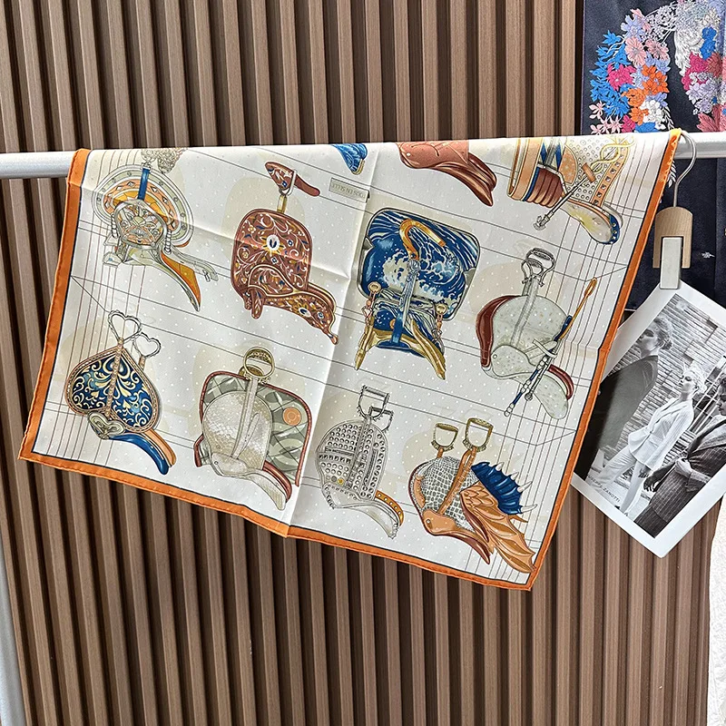 

Double Print Scarf 65CM Women Square Silk Bandanas Luxury Designer Hems Rolled Edges Shawls Head Bag Accessories Christmas Gift