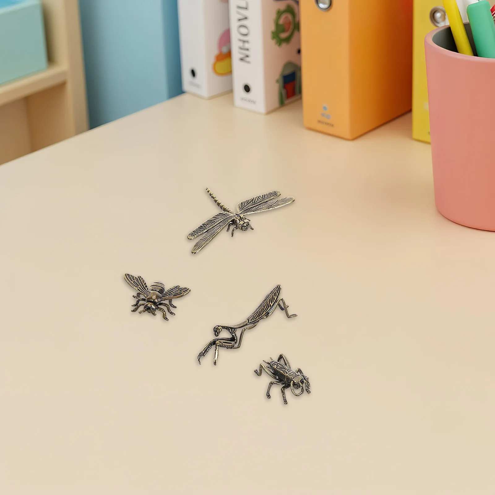 4Pcs Brass Insect Decorative Collection Realistic Dragonfly Grasshopper Mantid Metal Ornament Home Desktop Animal