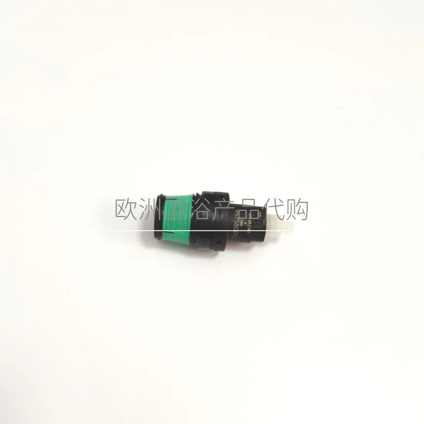 

Импортированные из Германии аксессуары для душа Hansgrohe, скрытая кнопка-шпуля 95758000