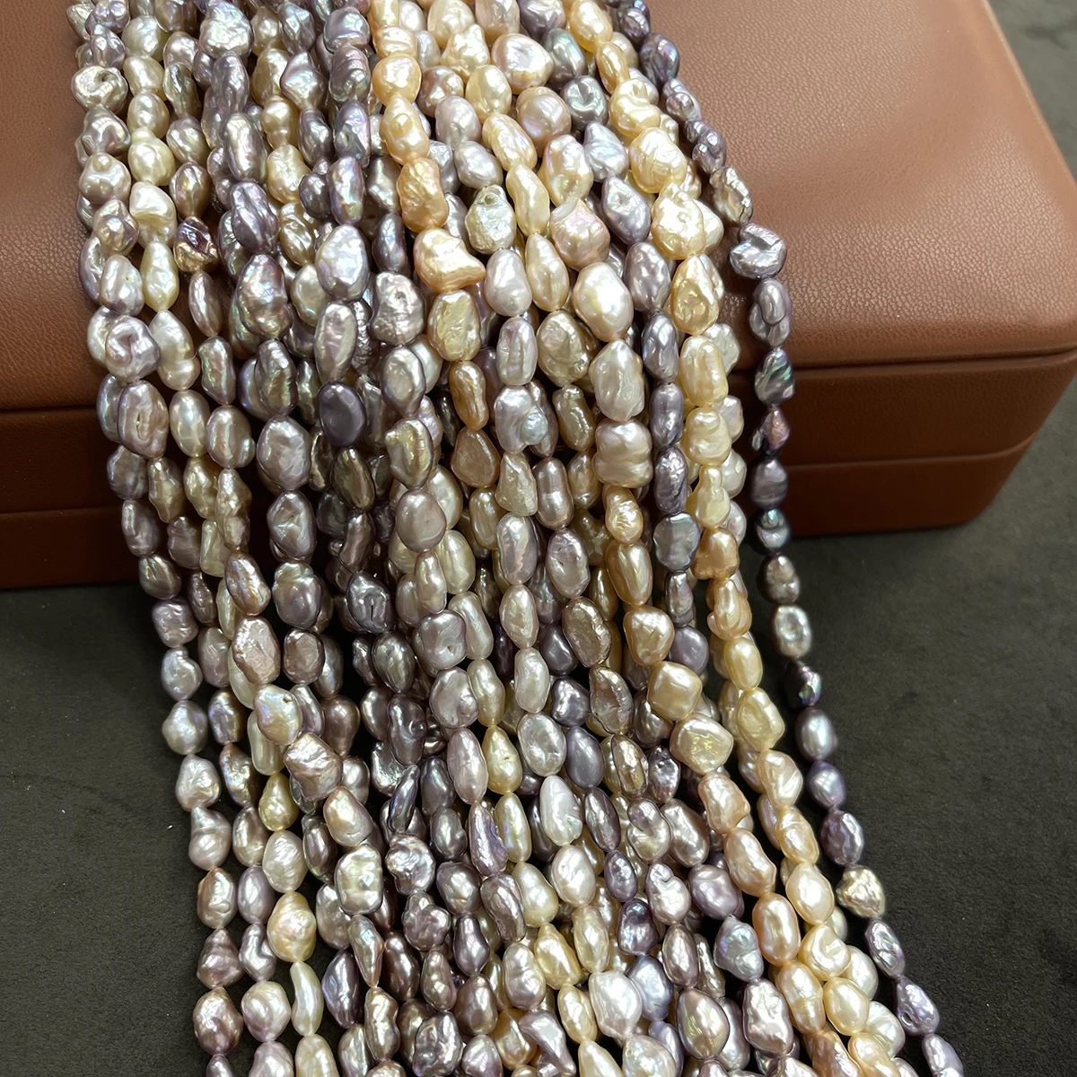 

Factory Wholesale Purple Orange Natural Freshwater Baroque Irregular 4-5mm Pearl Necklace Materials DIY Jewelry Accessories Gift