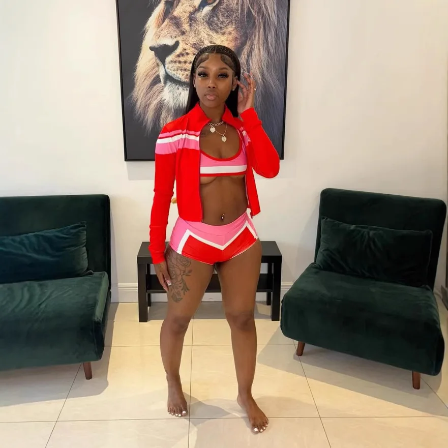 

Лоскутный комплект из трех предметов, женские укороченные топы на молнии + бюстгальтер + блестящие мини-шорты, одинаковые повседневные уличные эластичные тонкие спортивные костюмы