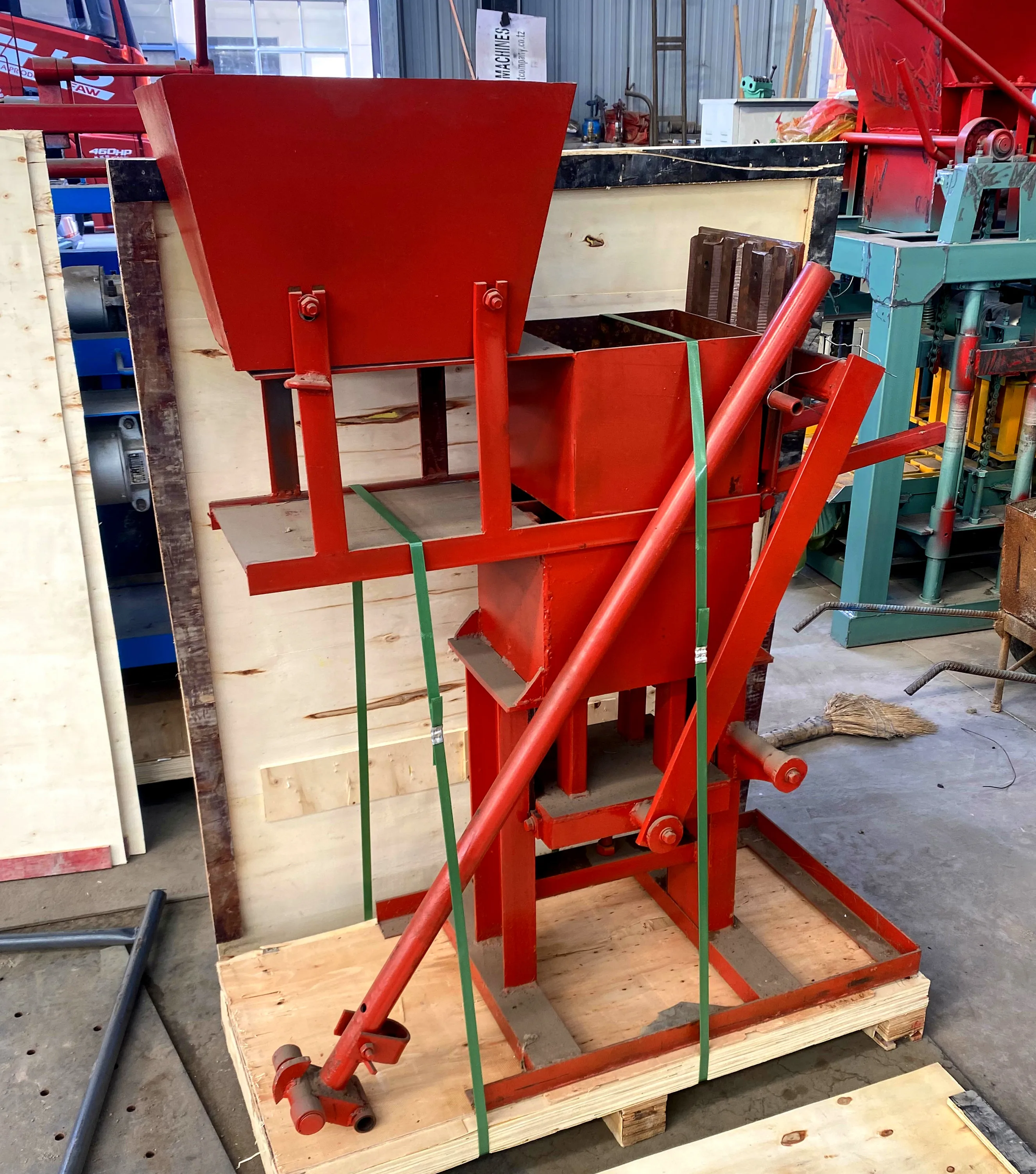 Manufacture Sale 2-40 Hand Press Manual Soil Cement Interlocking Brick Making Machine