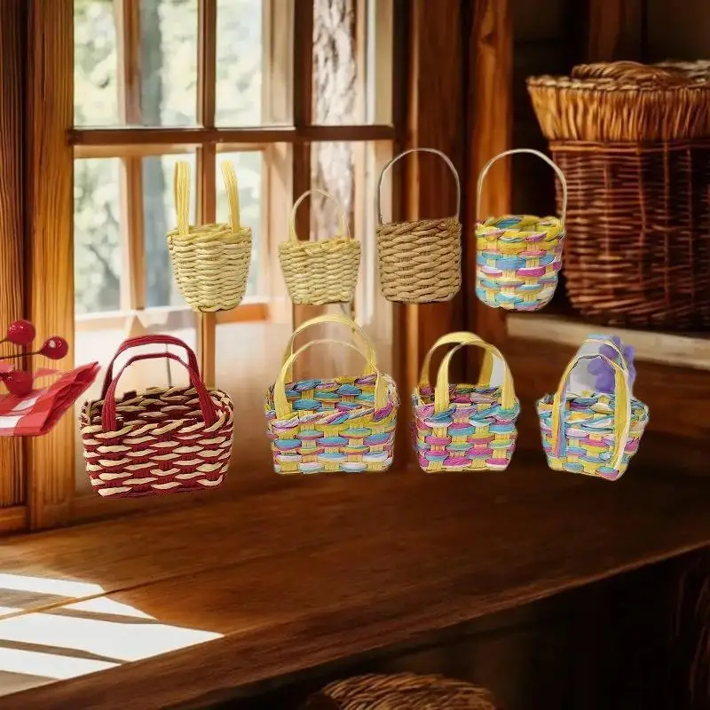 عبوة من دعامة السلة المنسوجة ذات الطراز المصغر، ديكور بيت الدمى، مثالية لمشهد حمل الزهور والأساسيات اليومية