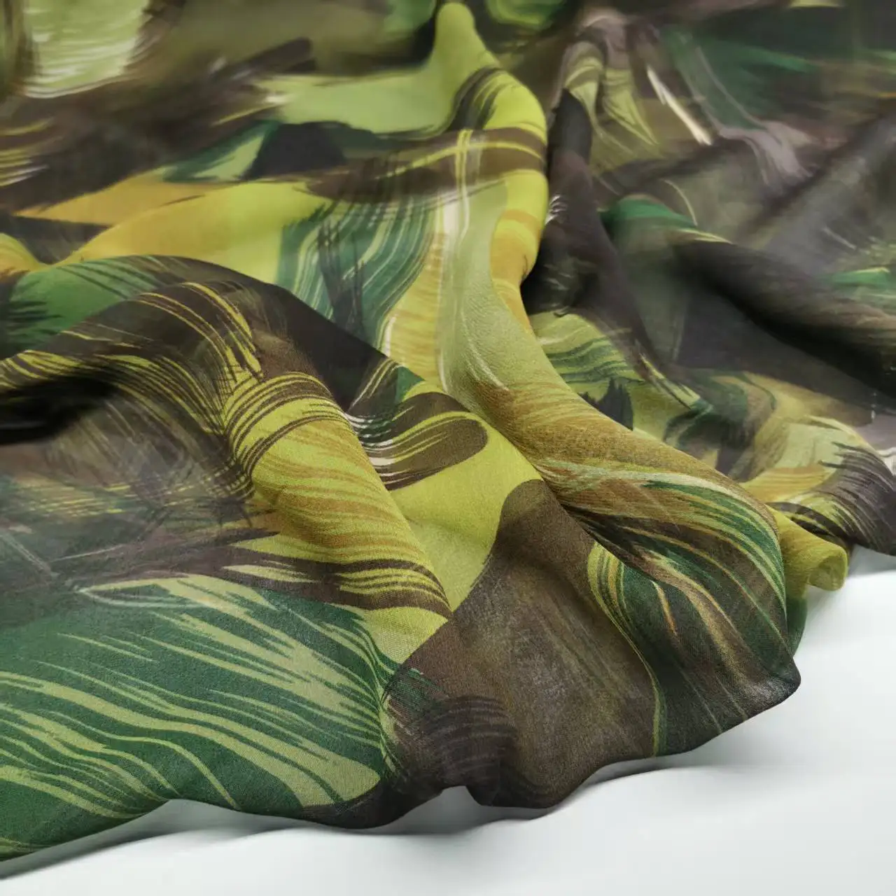 

Big Deal 100% Silk Printed Georgette 8mm Cosplay Dancing Dress Scarf Fabric