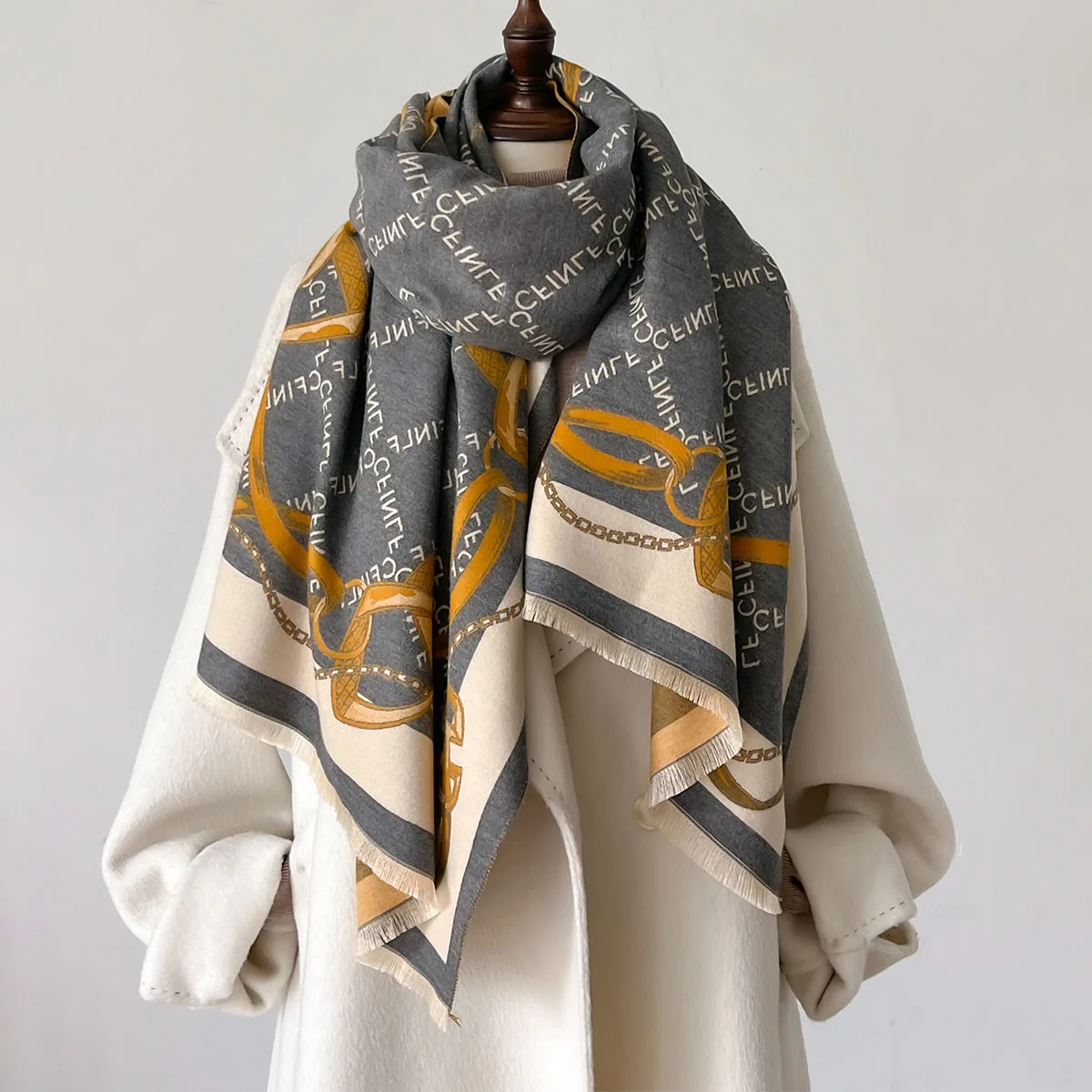 2024 Women Luxury Scarf Winter Warm Thickened Large Shawl Versatile Cashmere Scarves Fashion Wraps Bufanda Design Poncho Echarpe