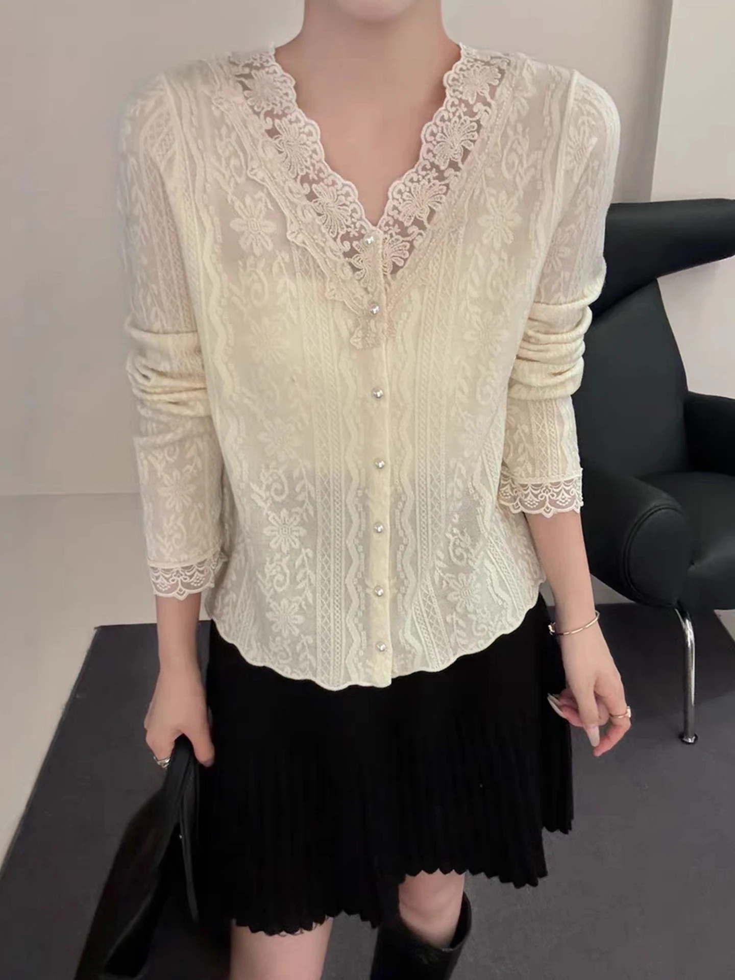 

Зимний длинный све, вязаный повседневный универсальный базовый слой, женский топ с кружевными сращиваниями, элитный, простой и подходящий для всех