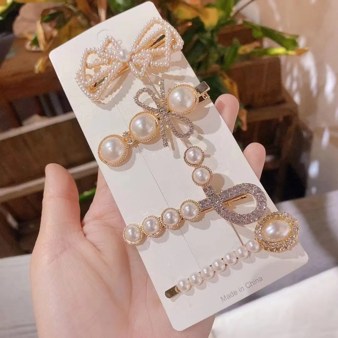 

5Pcs Korean Hair Clips Set Feather Comb Rhinestone Barrettes Bear Bang Clips Glam Hair Accessories Ins Chic Gift