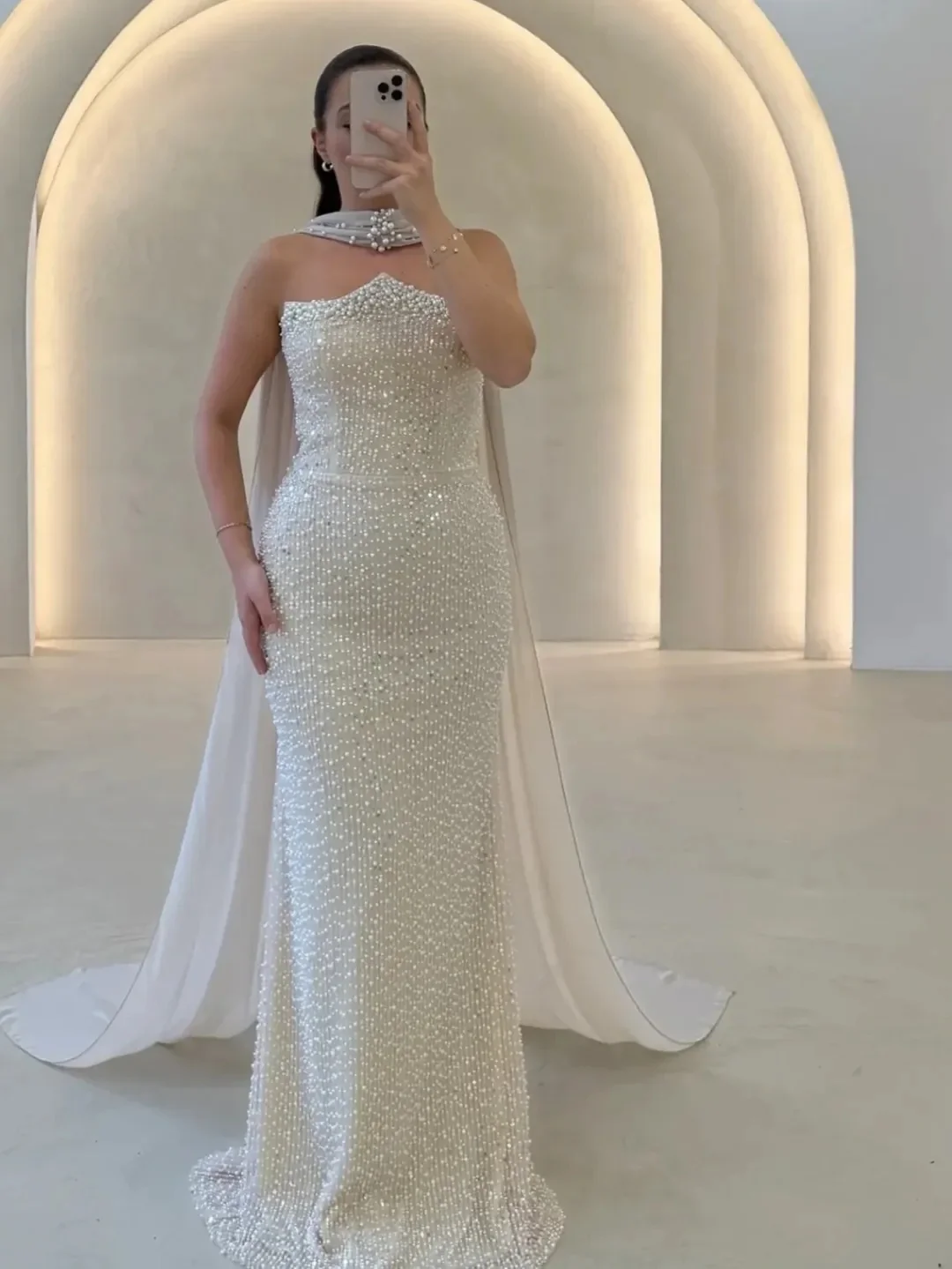 

New Design Luxury Beading Pearls Sequins Evening Mermaid Dress With Shawl Sexy Prom Formal Party Dress Wedding Bridal Dress