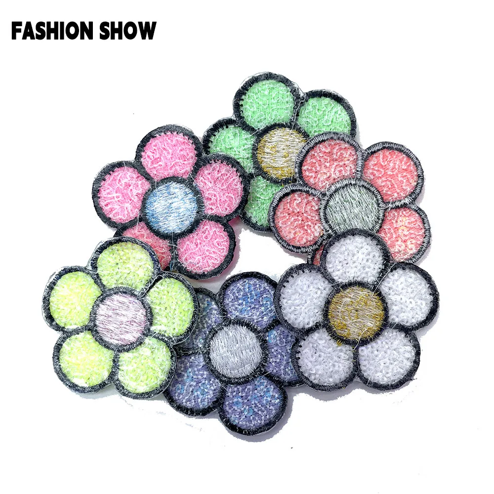 Exquisite Small Flower Sequin Embroider Sequin Cloth Stickers DIY Hot Melt Glue T-Shirt Sweatshirt Bag Embroider Decorative Stickers 6 Colors Optional