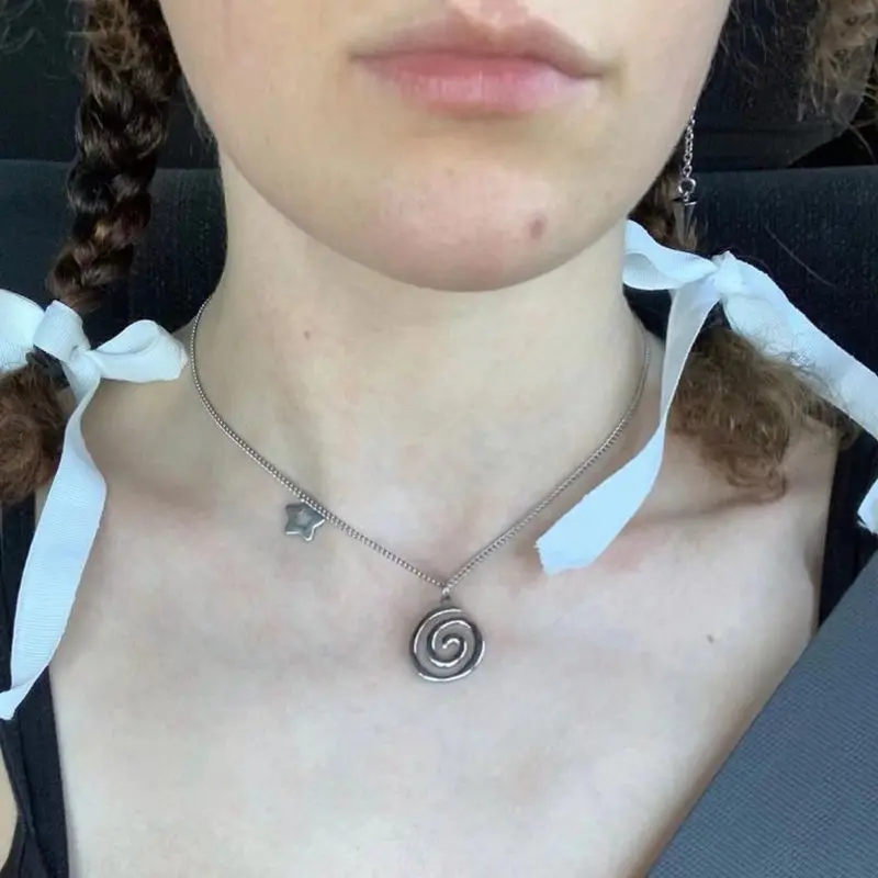 New Punk Charms Jewelry Chains Vortex Swirl Pendant Necklaces Vintage Star Choker Women Fashion Goth Necklace Accessory Grunge