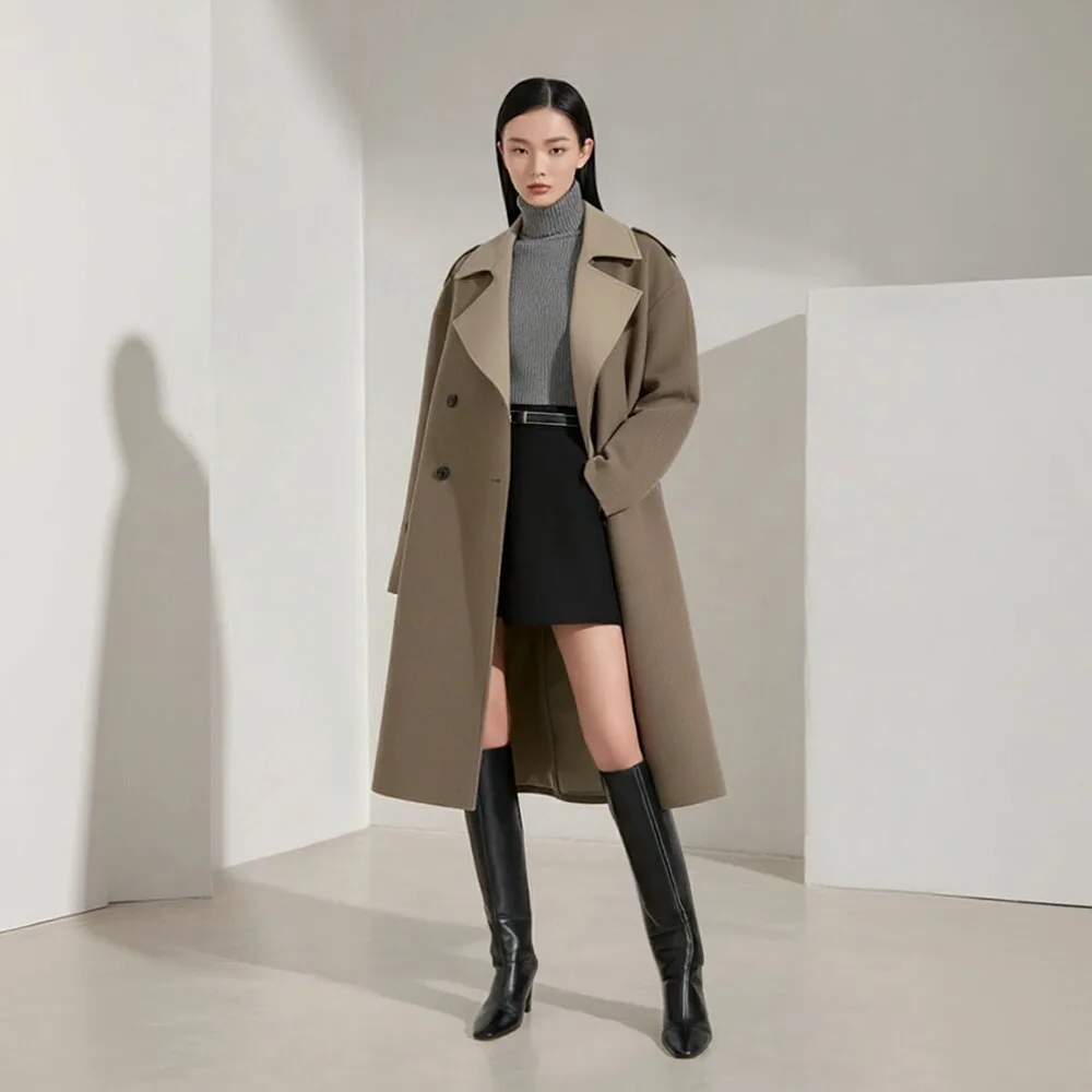 

Повседневное шерстяное пальто на осенне-зимний сезон. Модная женская верхняя одежда. Удобный стиль. Без дополнительного украшения.