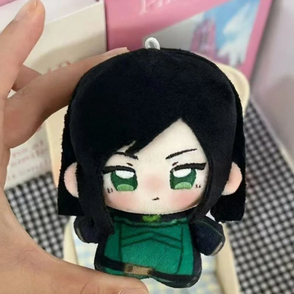 Nuevo Llavero de Peluche de 10cm del Personaje Viper del Popular Juego de Disparos VALORANT, Adorable Muñeco de Peluche para Colgar como Decoración