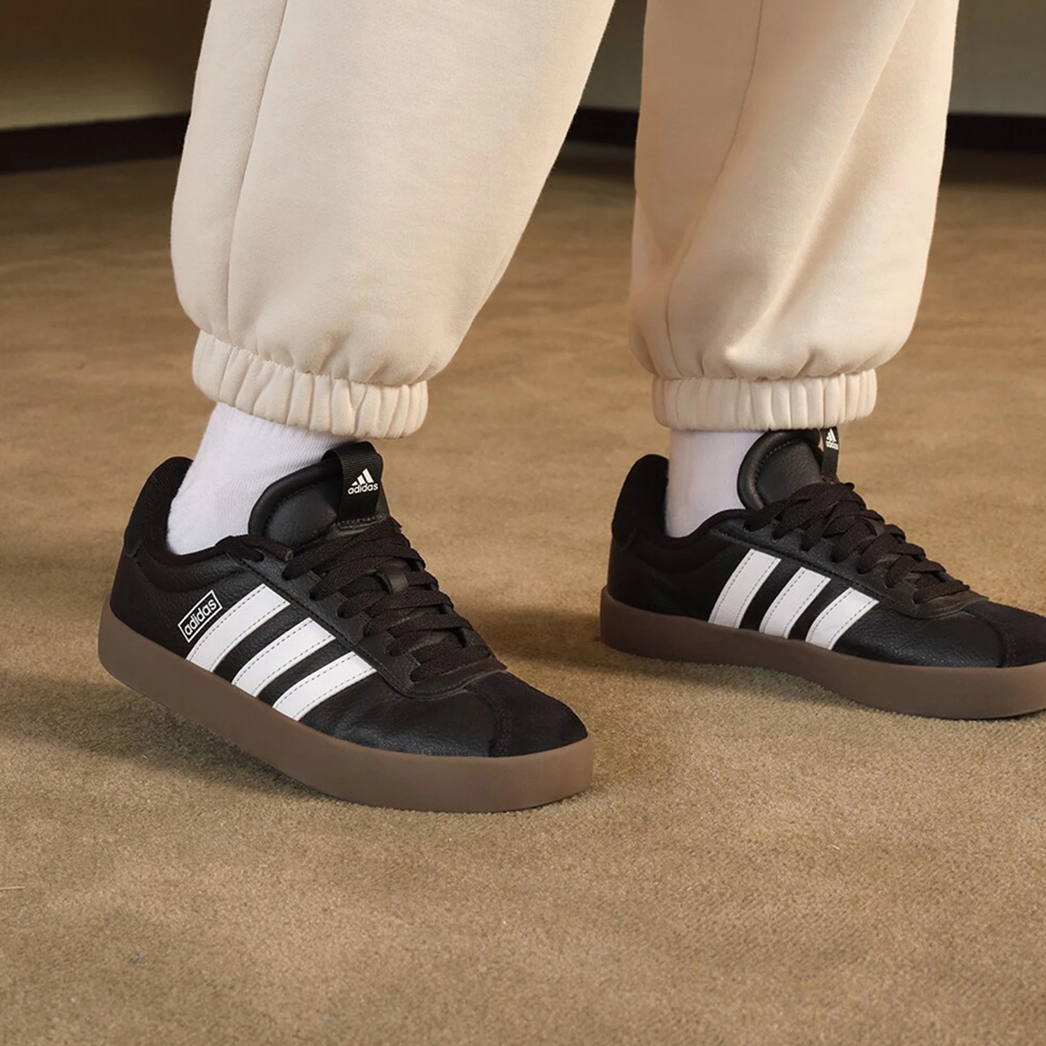 

Официальные мужские спортивные повседневные кроссовки Adidas VL COURT 3.0 ID6286