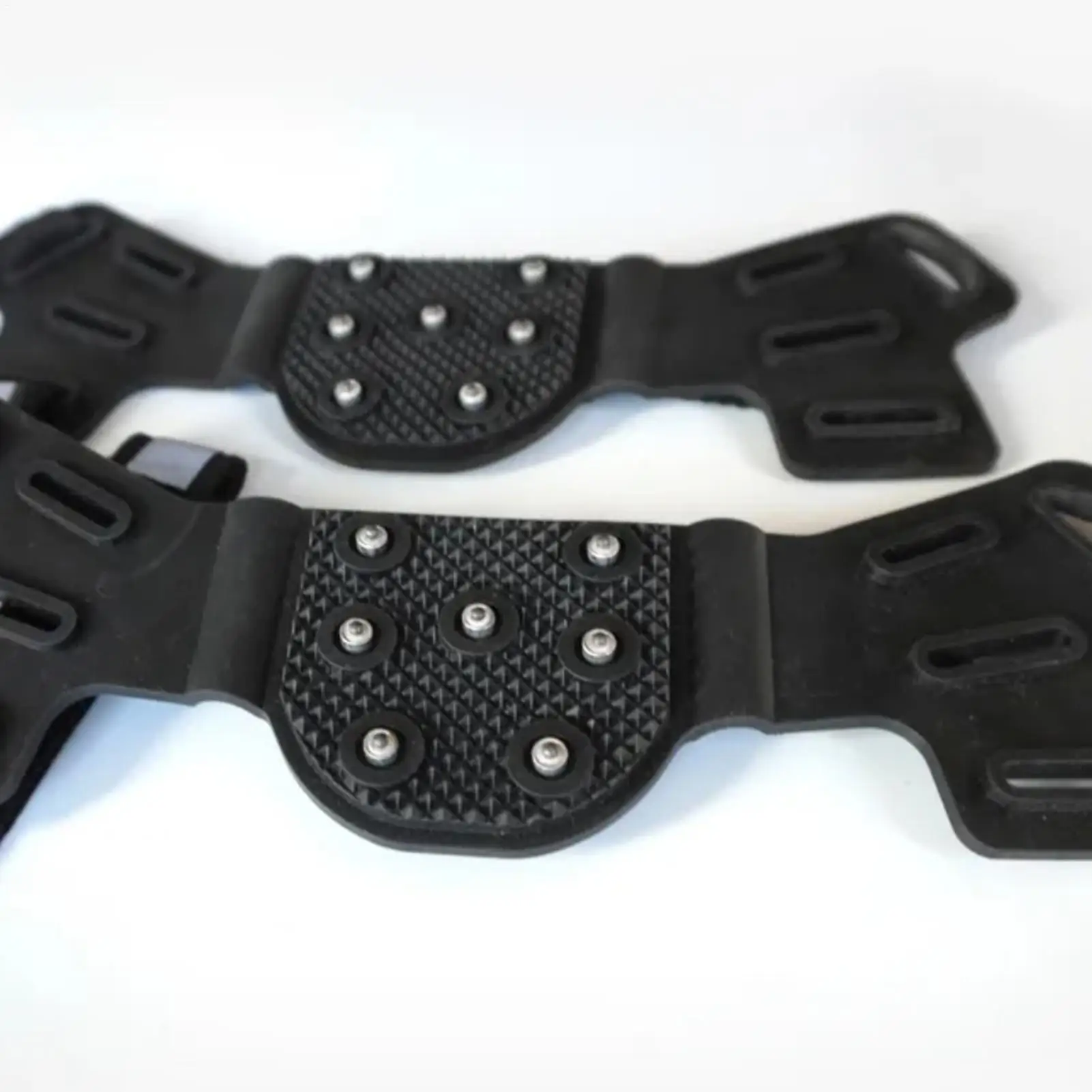 Snow Cleats 7 Spikes Non-Slip Traction Adjustable Crampons Shoe Ice Grips With Reflective Stripes For Outdoor Work Winter