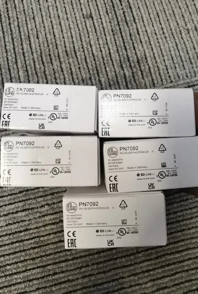 

Новый оригинальный датчик IFM PN7099 PN7078 PN7070 PN7071 PN7092 PN7093 PN7094 PN7096 PN7097