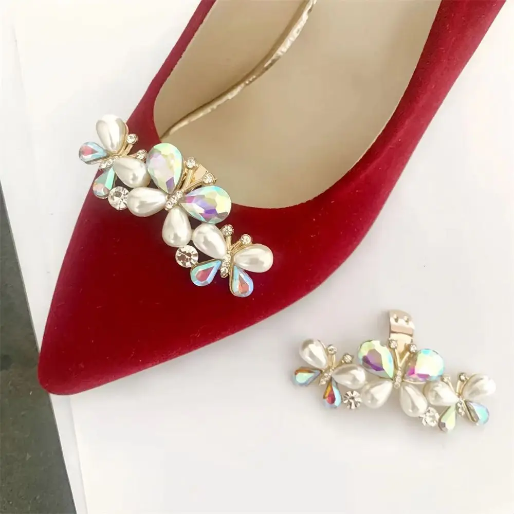 مشابك أحذية لؤلؤية لامعة بأحجار الراين قابلة للإزالة بإبزيم ساحر كريستالي لتزيين أحذية العروس لحفلات الزفاف #1