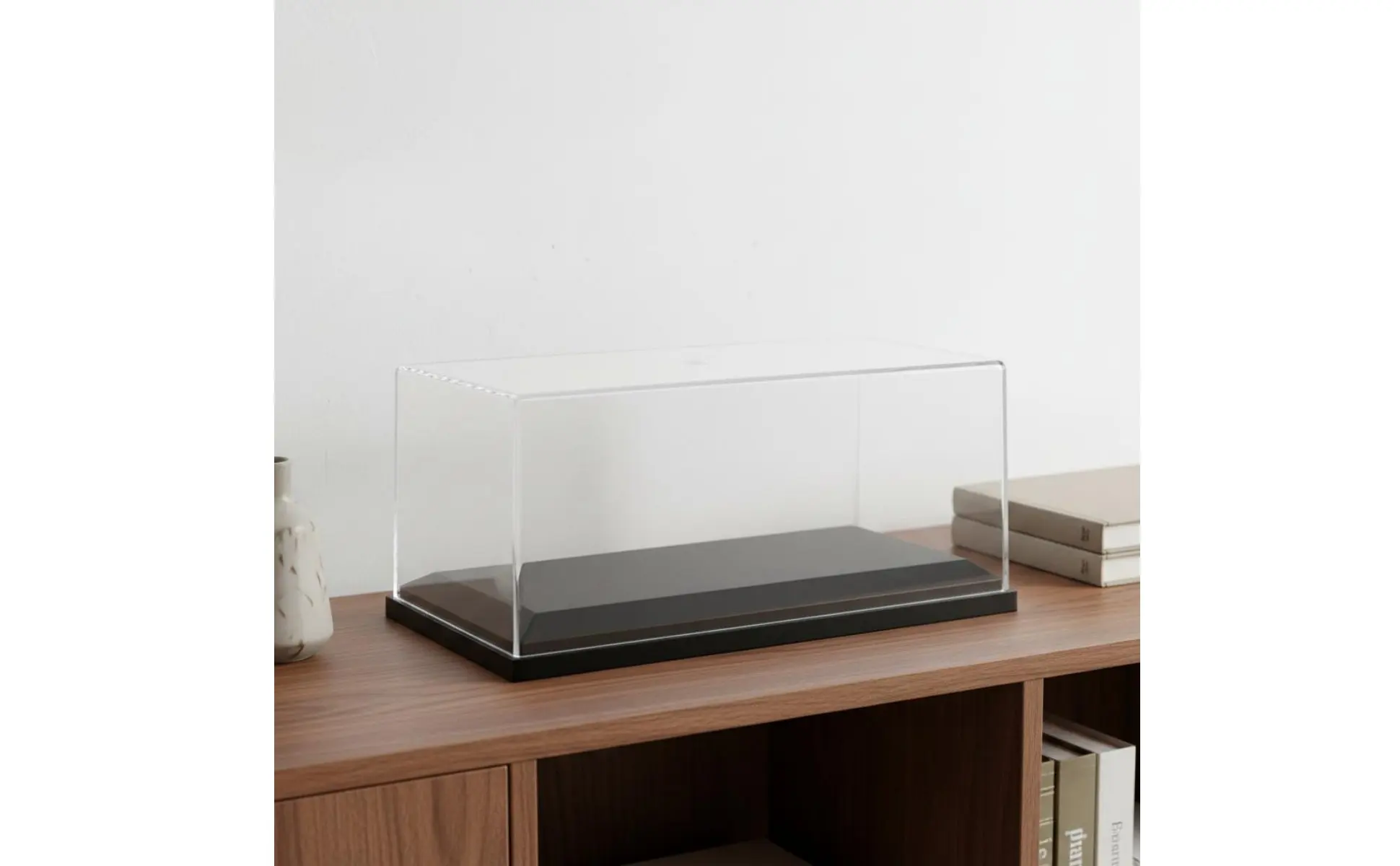 Transparent Display Cover with Base High Clarity Acrylic Model Display Case Stackable Showcase Box Dustproof Transparent Display Cover with Base High Clarity Acrylic Model Display Case Stackable Showcase Box Dustproof