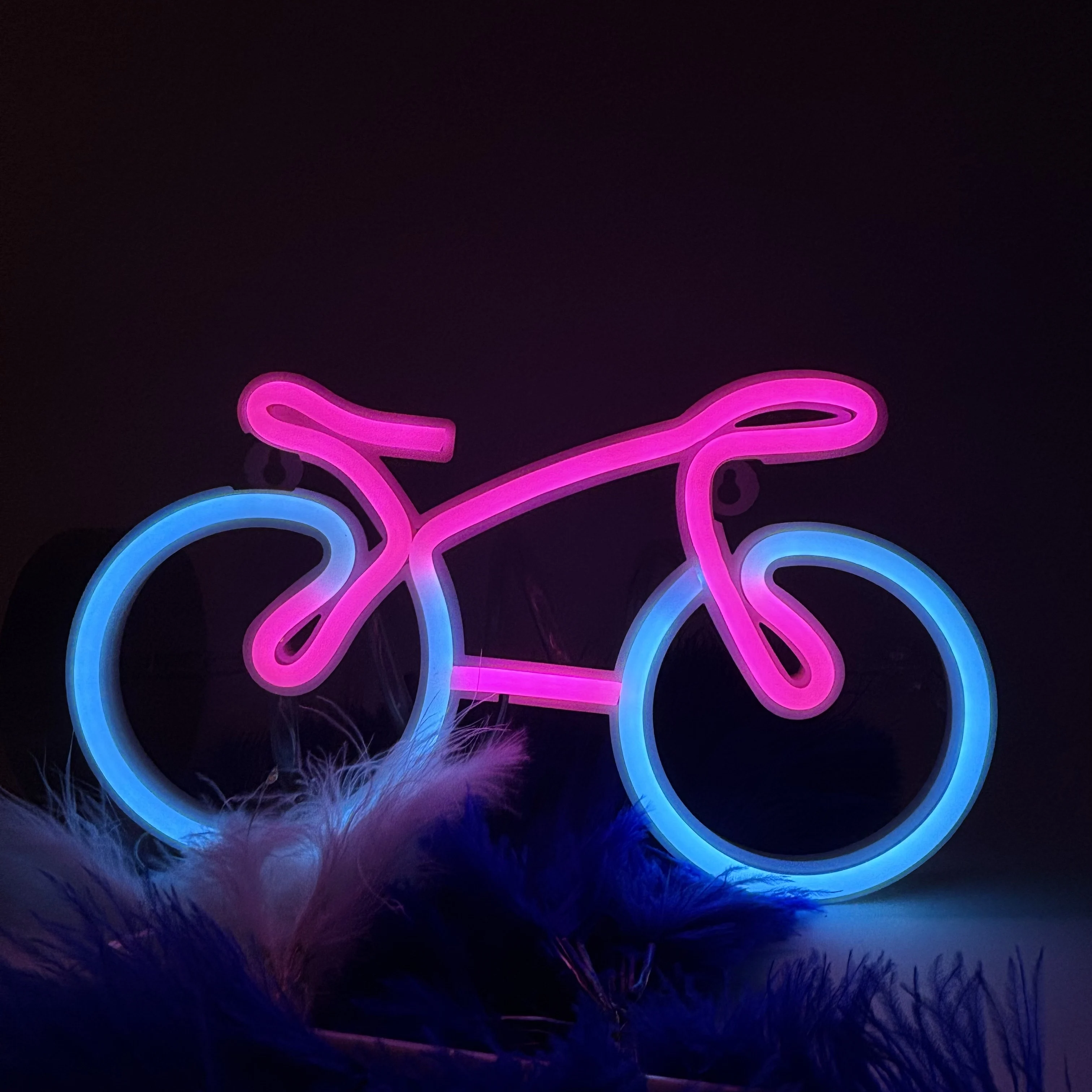 1 قطعة دراجة شكل لعبة غرفة نوم الديكور Led ضوء النيون الحديثة ديكور المنزل الفن أو تعمل بالبطارية (البطارية غير المدرجة)