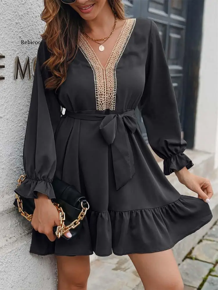 

Fashion Women Solid Color A-Line Dress Patchwork Design Lace Ruffles Bandage Decor V-Neck Flare Sleeve Mid Waist Slim Dress