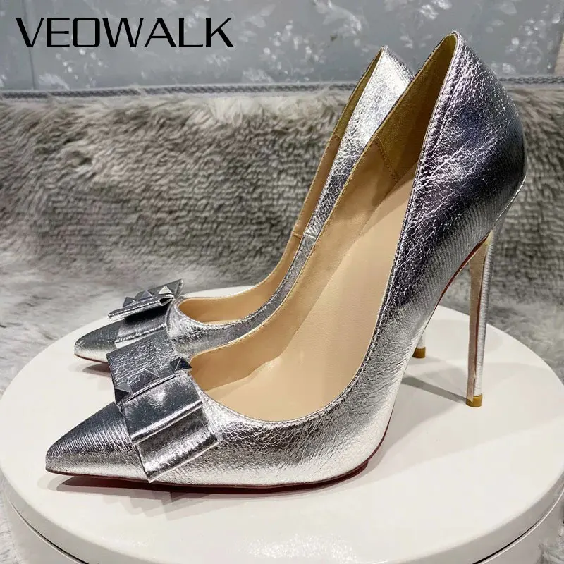 

Veowalk пикантные металлические серебряные туфли-лодочки с шикарным бантом на шпильке с острым носком для женщин, блестящие кожаные туфли-лодочки на высоком каблуке для свадебной вечеринки